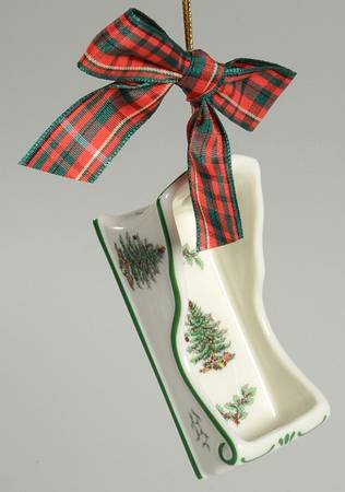 Spode Christmas Tree-Green Trim Sleigh Ornament, Fine China Dinnerware