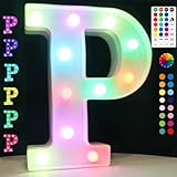 Facile à utiliser : les lettres lumineuses LED pour chapiteau sont fabriquées en plastique, et ont juste besoin de 2 piles AA (non incluses), ne nécessitent pas de prise. Vous pouvez allumer l'interrupteur derrière la lettre et ensuite utiliser la télécommande pour contrôler les lumières. Non seulement la fonction ON/OFF, mais dispose également d'une fonction minuterie et vitesse. Ces lettres lumineuses à piles peuvent être affichées seules ou accrochées au mur.