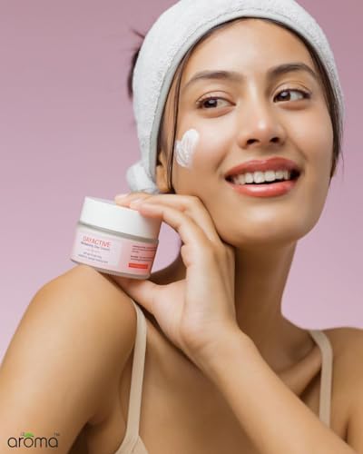 Image of Alaroma Day Active Revitalizing Day Cream With SPF 25 | Lightweight and Non-Greasy | Reduces Dark Spots & Protects Ageing | Nourishes and Moisturizes Skin | 50GM