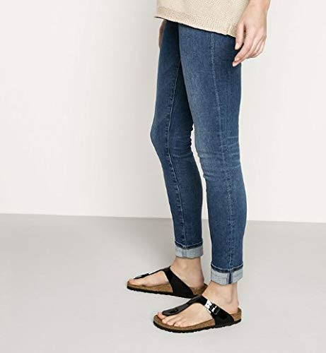 Birkenstock Unisex Gizeh BS Birko-Flor Patent Sandals