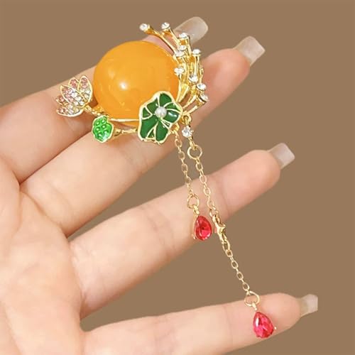 Image of HETICA Women Animal Floral Brooch Pin Accessory Perfect as a Gift for Anniversary Celebrations, Parties, Or Everyday Wear