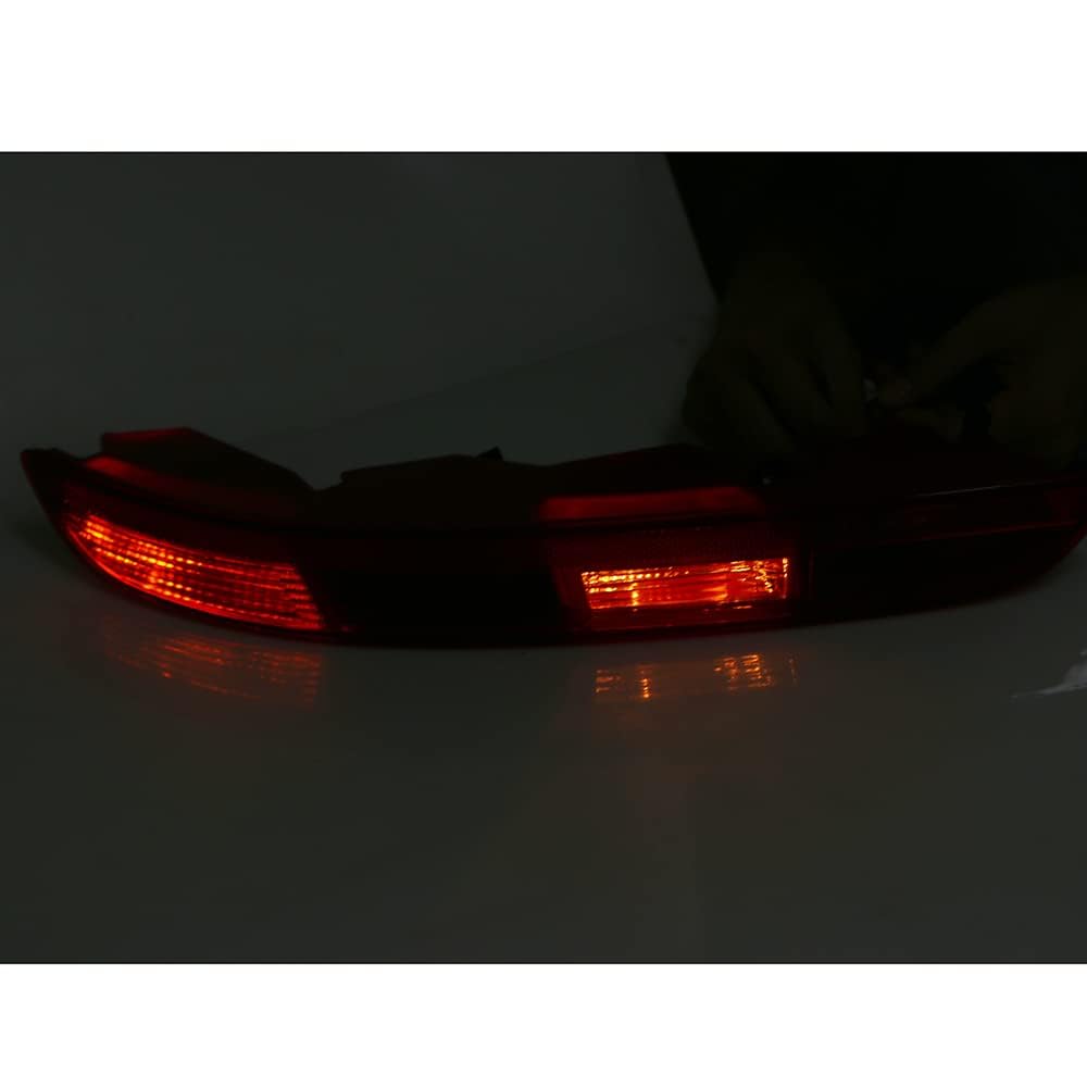 Prawa strona tylna tylna tylna tylna lampa tylna hamulca wstecznego halogenowa automatyczna dolna lampa tylna zderzaka