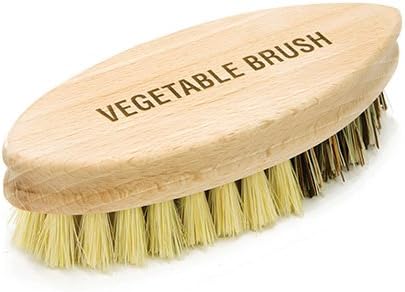 Eddington Vegetable Brush - Eddington Valet Vegetable Brush is perfect for cleaning your veg with its stiff bristles and it fits into the palm of your hand.