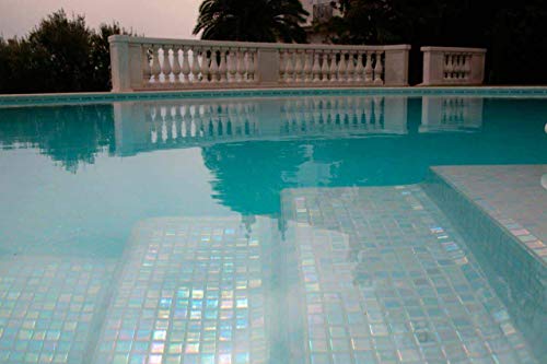 Mosaico cristal blanco antihumedad para renovar paredes antiguas 4