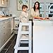 Produktbild Alavya Home® Stehhilfe NEO I Lernturm Montessori Küchenhelfer StänderI Verstellbare Kleinkind Stufen mit Sicherheitsschiene I Buchenholz I PEFC-Zertifiziert I Made in Europe