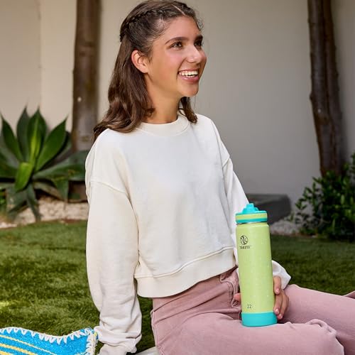 Image of Takeya 22 oz Actives Stainless Steel Water Bottle with Straw Lid - Leakproof, Double-Wall Insulated, Keeps Drinks Cold 24 hrs /Hot 12 hrs, BPA-Free, Powder-Coated, Gym & Travel, Confetti Green Grass
