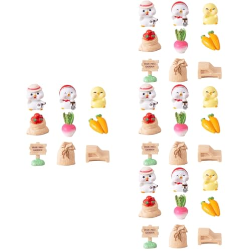 Figurines de poussin miniatures et mini sculptures de légumes pour micro paysage | Lot de 9