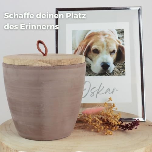 Animal Tree Keramik Tierurne Sandstein, personalisierbare Tierurne mit Holzdeckel für Hunde und Katzen, Für Tiere bis zu einem Lebendgewicht von ca. 15 kg