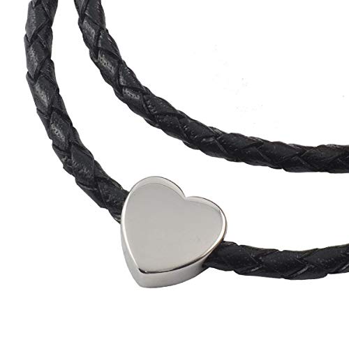 Collier en cuir et pendentif cœur chic à porter au quotidien