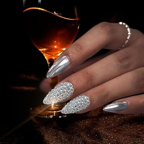 Yivaiks Press On False Nails Cover