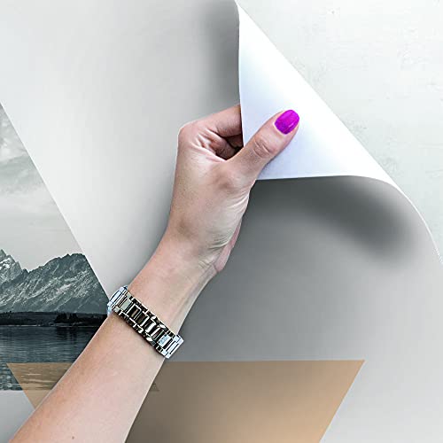 Papier peint grand format pour masquer les défauts du mur salon