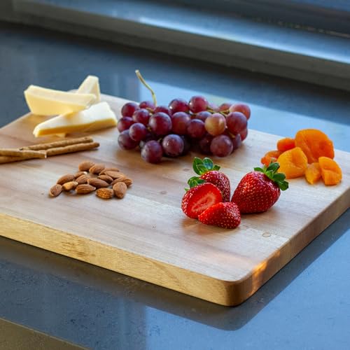 Tabla de Cortar de Madera de Nogal Pennsylvania Woodworks con Ranura para Jugos, 43,18 x 35,56 cm, Hecha con Madera de Nogal Estadounidense Premium en EE.UU. miniatura 4
