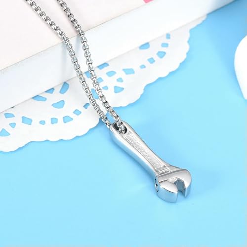 Colgante de urna para cenizas en forma de llave inglesa grabable 4