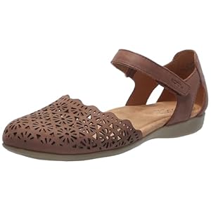 Earth Women’s Bronnie Flat Sandal
