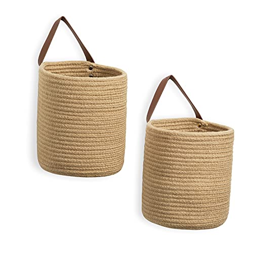 DULLEMELO Kleine Jute-Hängekörbe, 2 Stück, 17,8 cm (T) x 20,3 cm (H), gewebter Hängekorb mit Ledergriff, kleiner Aufbewahrungskorb für Wanddekoration, Pflanzen (Jute) Cover