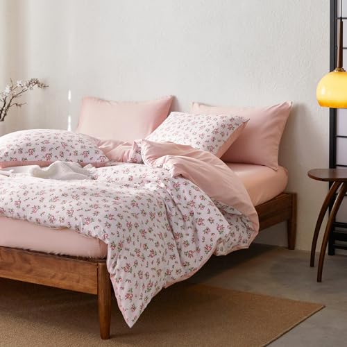 Image of Wake In Cloud - Queen Size Comforter Set, 3-Piece, Floral Shabby Chic Coquette Cottagecore Flower Light Blush Pink Green, Soft Lightweight Bedding for Women Girls