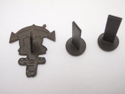 Amazon.co.jp: 日本海軍 陸戦隊 鉄兜 鉄帽 ヘルメット 錨章 鋲セット