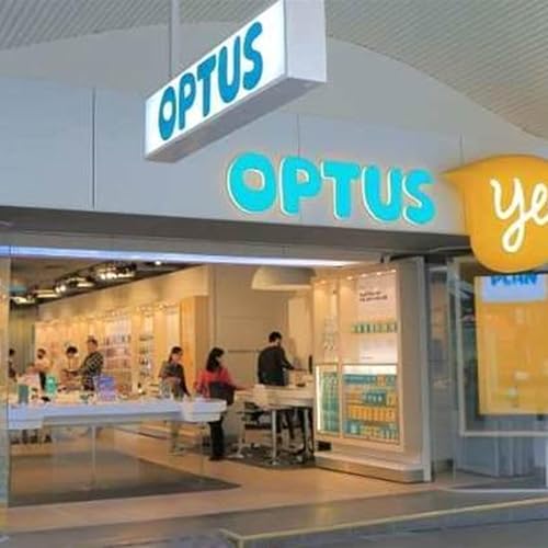 Page de couverture de Optus apologises for deadly outage & the PM heads to New York