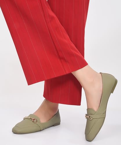 Image of JM LOOKS Sophisticated Horsebit Loafer Flats with Premium Matte Finish and Elegant Metal Link Detail for Daily Style