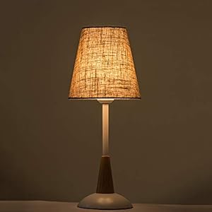 GUOCC luce da lettura vintage E27 Pulsante Switch Nordic Home Legno Lino Flax Tessuto Naturale Lampada da tavolo Camera da letto Desk Lampada da tavolo Creativa Semplicità creativa e moderno tavolo da