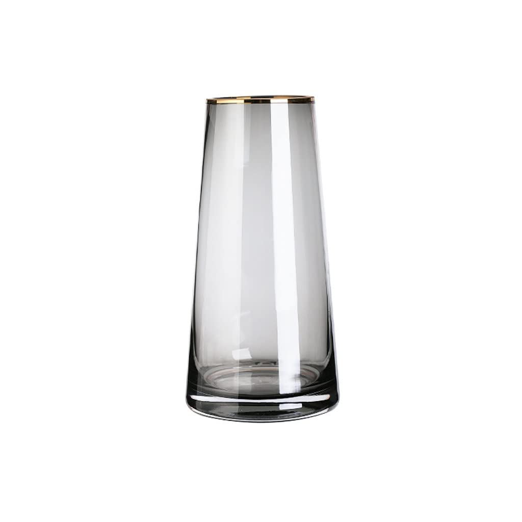 Vase en verre et ornements en or : sublimez vos fleurs sans effort