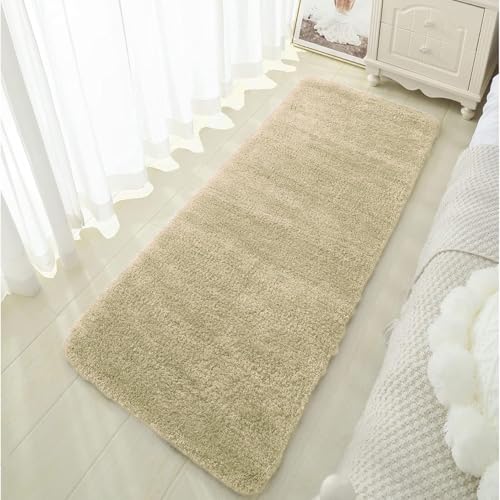 Amazon Brand - Umi AMA 2200 GSM Microfiber Runner Super Soft Non-Slip Home Multipurpose Bedside Runners for Bedroom Floor - Gold, (2x5 Feet) Pack of 1