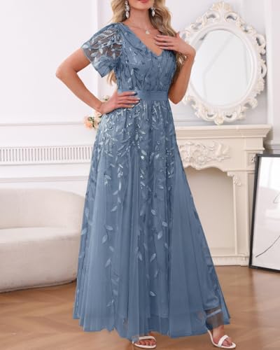 Image of Pinup Fashion Plus Size Formal Dresses - Evening Gowns Wedding Sequin Embroidery V-Neck Prom Long Dress