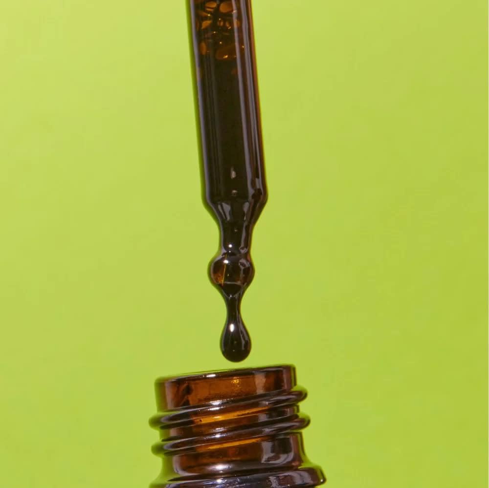 Chlorophyll - natürliches Chlorophyllin aus Alfalfa - hochdosierte Tropfen - 200 mg pro Tagesdosis - 75 Tropfen pro Tag - 2700 vegane - ohne Zusatzstoffe