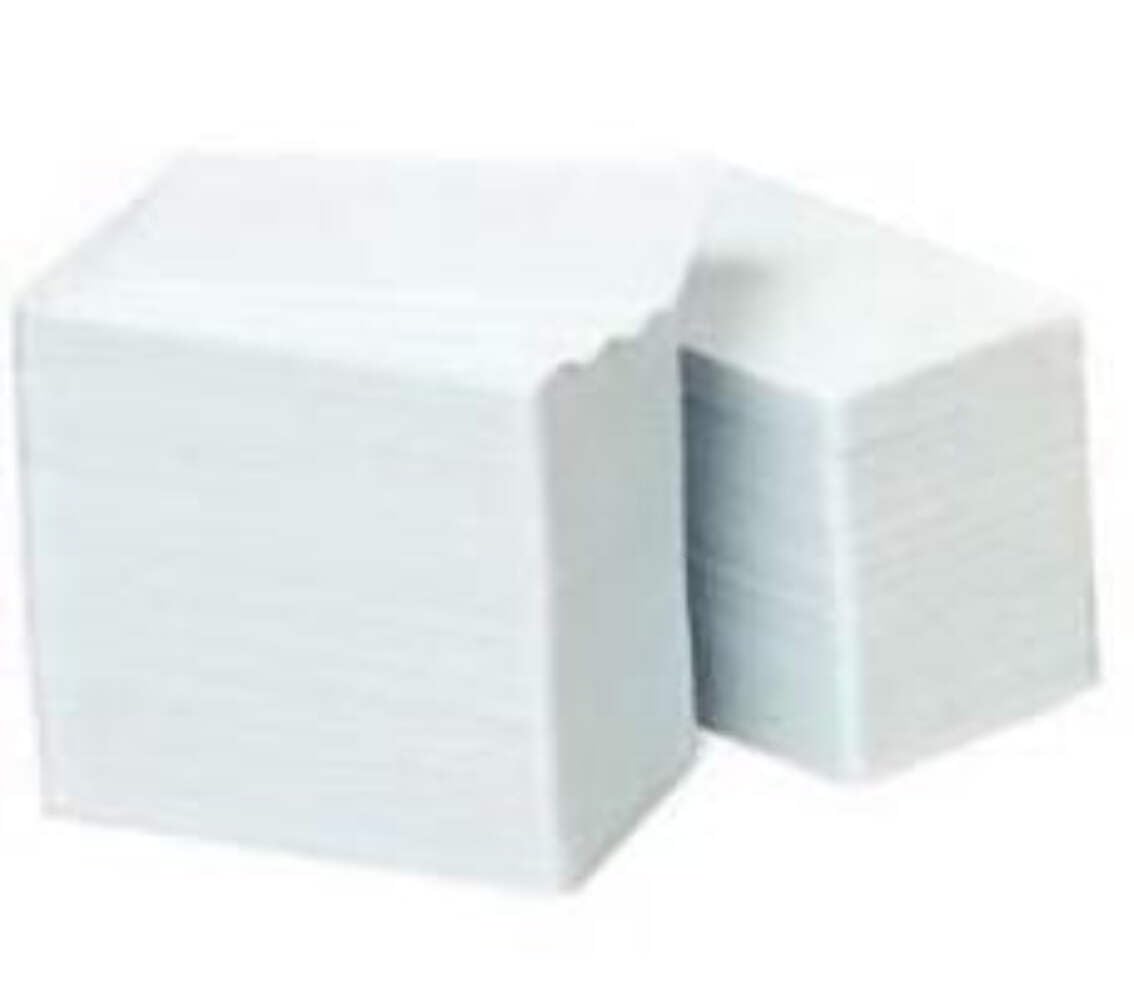 ZEBRA Card, Food Safe PVC, 30 Mil White/White, Glossy, 500 / Box, 800050-167 (White/White, Glossy, 500 / Box)