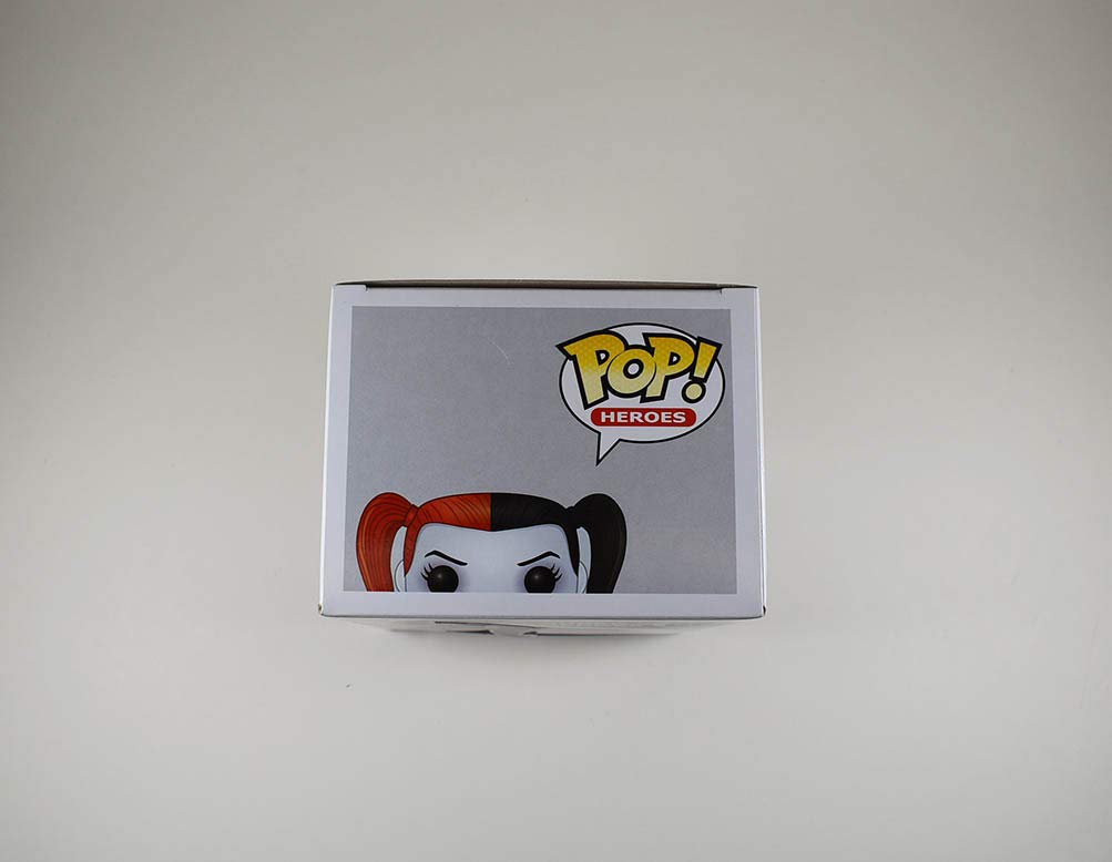 FUNKO POP 直筆サイン ハーレイ・クイン マーゴット・ロビー ファンコ FUNKO POP 直筆サイン ハーレイ・クイン マーゴット・ロビー ファンコ