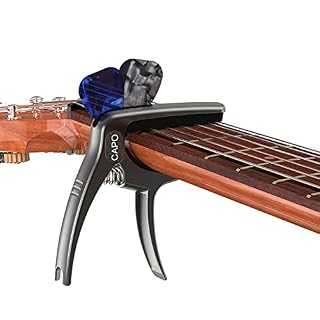 CANTUS Guitar Capo pour guitares acoustiques & électriques avec support de médiator intégré et 4 médiators - Les Beatles, Paul McCartney, John Lennon, RIngo Starr, George Harrison CANTUS Guitar Capo pour guitares acoustiques & électriques avec support de médiator intégré et 4 médiators – Image 6