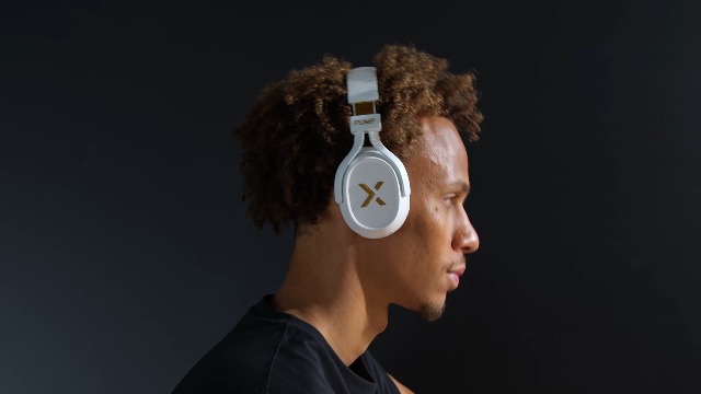 Amazon.com: BlueAnt Pump X Wireless Over-Ear Headphones, Bluetooth