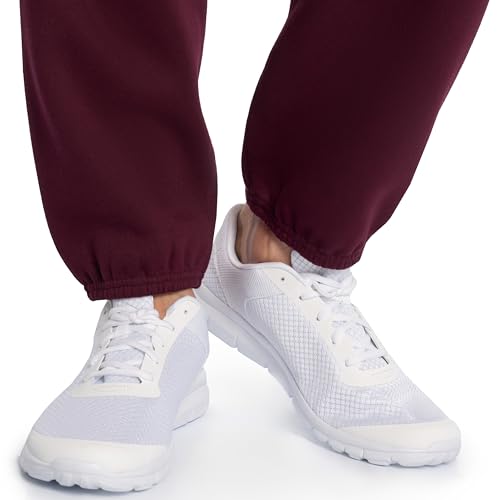 Image of Fruit of the Loom Eversoft Fleece Elastic Bottom Sweatpants with Pockets, Relaxed Fit, Moisture Wicking, Breathable