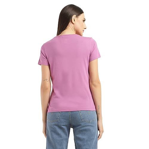 Image of Levi's Women's Regular Fit Graphic T-Shirt