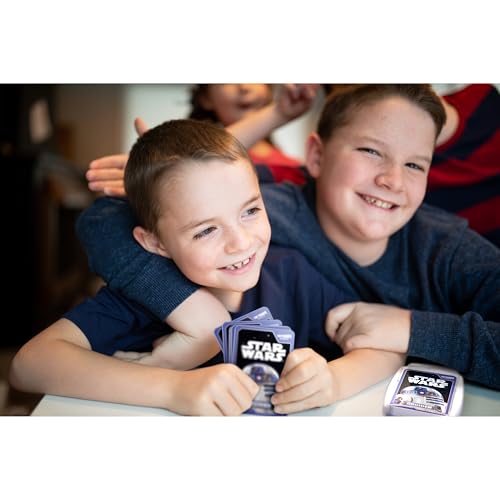 Top Trumps Star Wars Droids Kartenspiel für Kinder - Klassisches Lernkartenspiel für Fans von Star Wars - 2+ Spieler ab 6+ Jahre - Deutsch