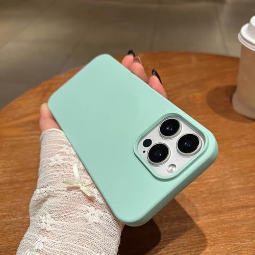 Coque silicone liquide iPhone 15 Pro Max : style vert clair pour votre quotidien