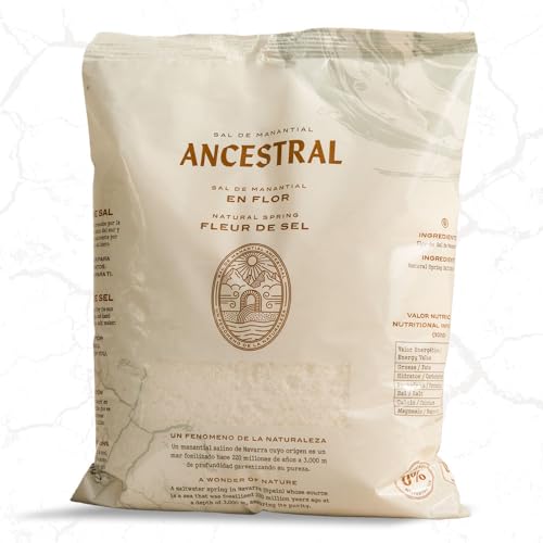 Flor de Sal de Manantial. 100% Ecológica. Sal sin refinar ni microplásticos. Recolectada a mano. Rica en Minerales. Ideal para dar un Toque Gourmet. Origen: Pirineo navarro