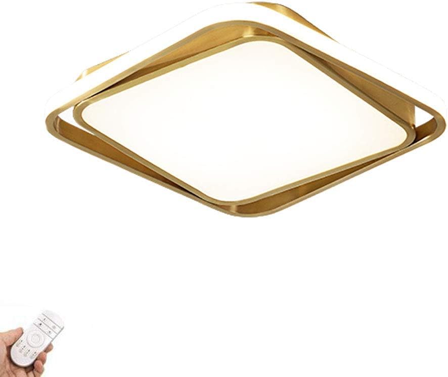 Plafonnier de luxe en cuivre véritable pour illuminer un escalier d'entrée avec élégance