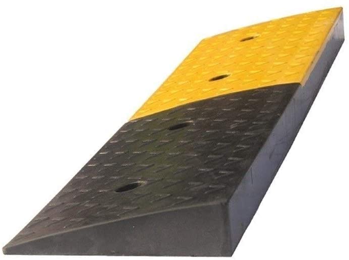 Rampes pour fauteuils roulants de supermarché et centre commercial