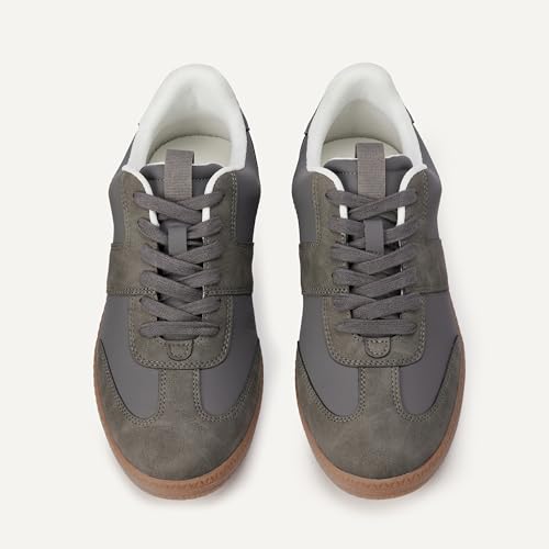 Image of Amazon Essentials Women's Low Top Retro Sneaker with Padded Collar