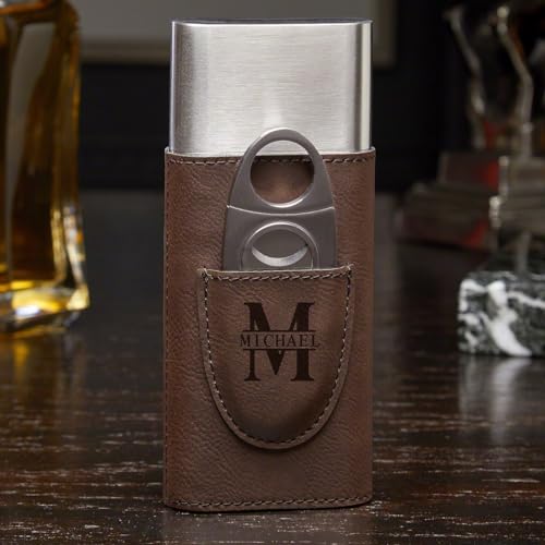 HomeWetBar Monogrammed Travel Cigar Case with Cigar Cutter