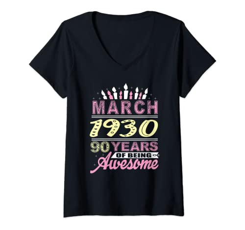 Mujer Marzo 1930 90 años de edad 90 cumpleaños vela romántica mujeres Camiseta Cuello V