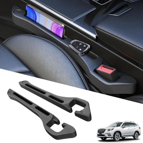 【2024年新型&多機能収納】車用隙間クッション に適用スバル フォレスター SK系 車 隙間埋め シートクッション 車用 隙間マット 一体成形 落下防止 車用座席漏れ防止ストリップ 収納スペース 取り付けが簡単 運転席&助手席に対応 カー用品