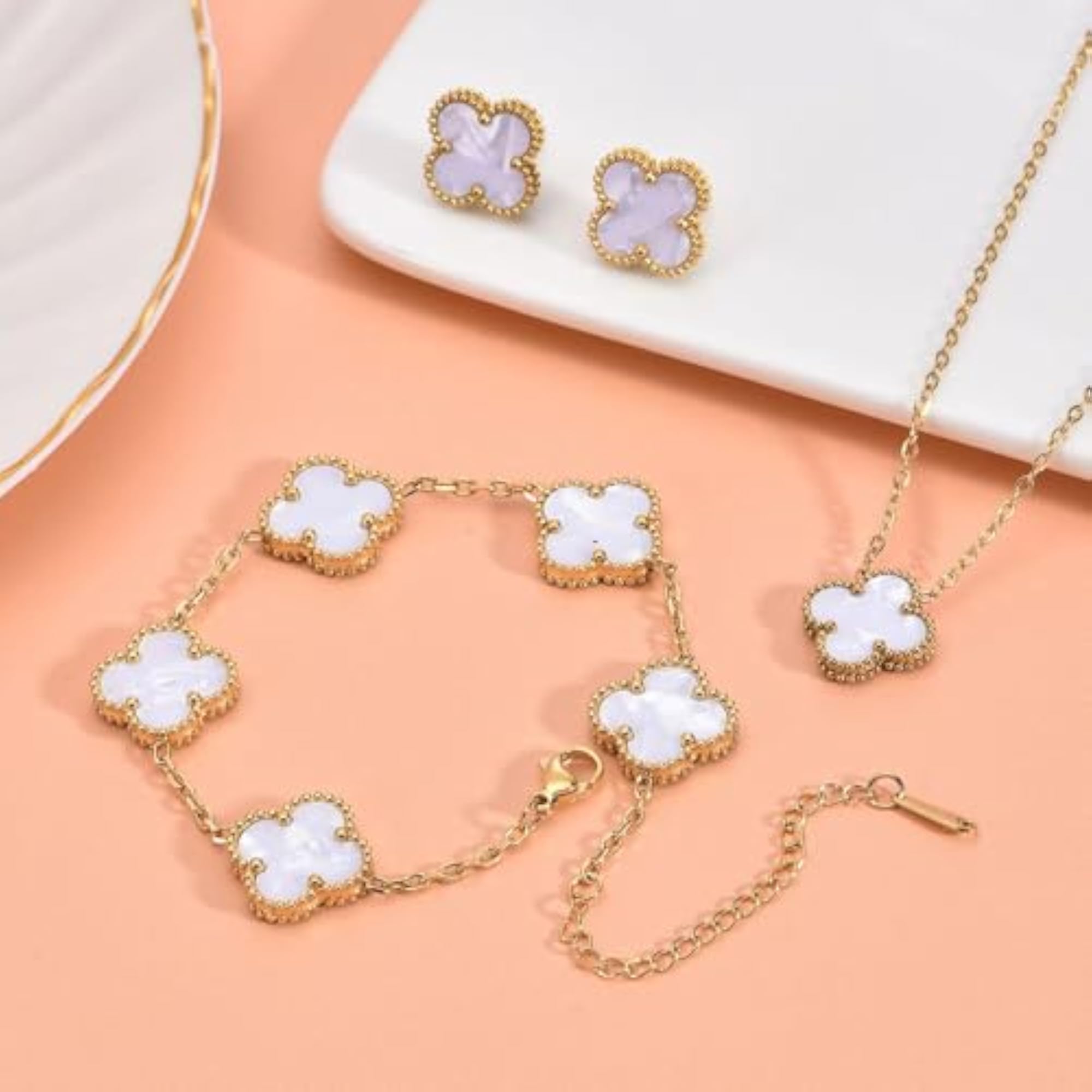 Anti Tarnish Stylish Clover Ring Earrings Bracelet Chain Pendant Combo Set