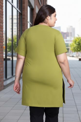 Image of In Love Women's Plus Size Printed Cotton Long-Line T-Shirt with Pocket
