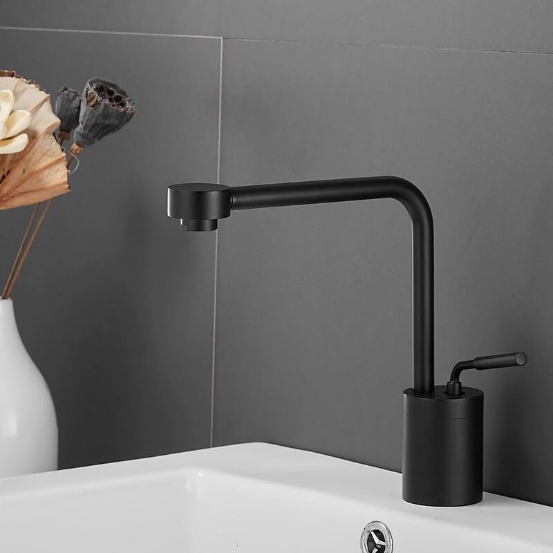 Mitigeur de lavabo noir en laiton au design contemporain épuré