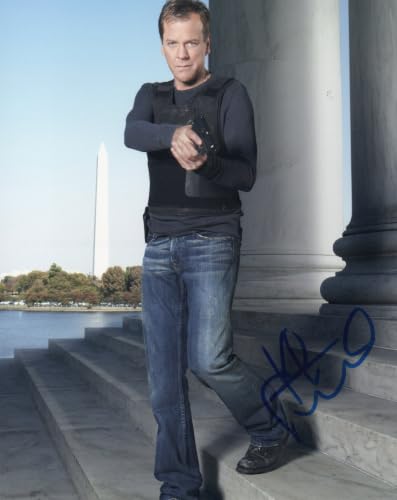 Image of Kiefer Sutherland (15) signed 10x8 Photo - In Person Dealer