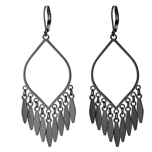 Boucles d'oreilles indiennes et plumes bohèmes pour vos soirées d'été