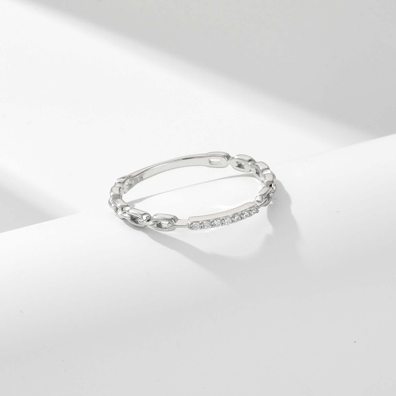 Moissanite pierścionek damski w kształcie łańcuszka 9K białego złota