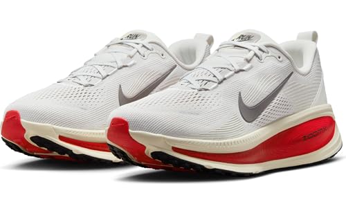 Nike Men's Vomero 18 Sneaker2